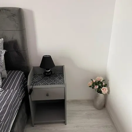 K.k Elenite Astoria 5 Apartamento *