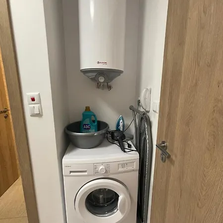 Apartamento K.k Elenite Astoria 5
