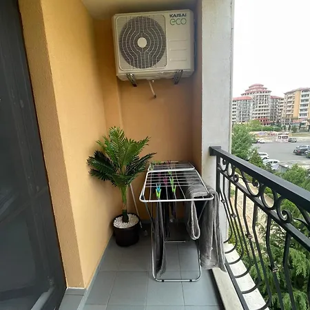 K.k Elenite Astoria 5 Apartamento *